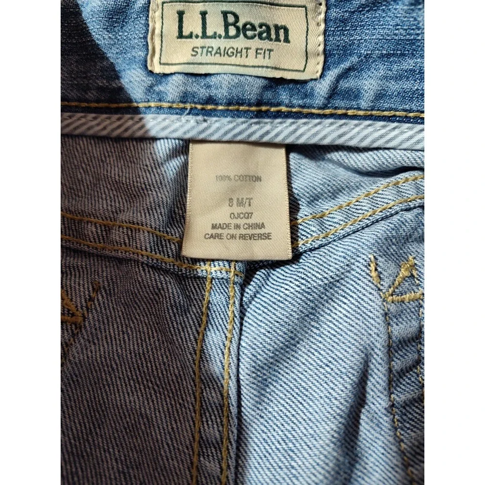 Women's L.L.Bean 8 medium/T denim jeans light straight fit classic mom